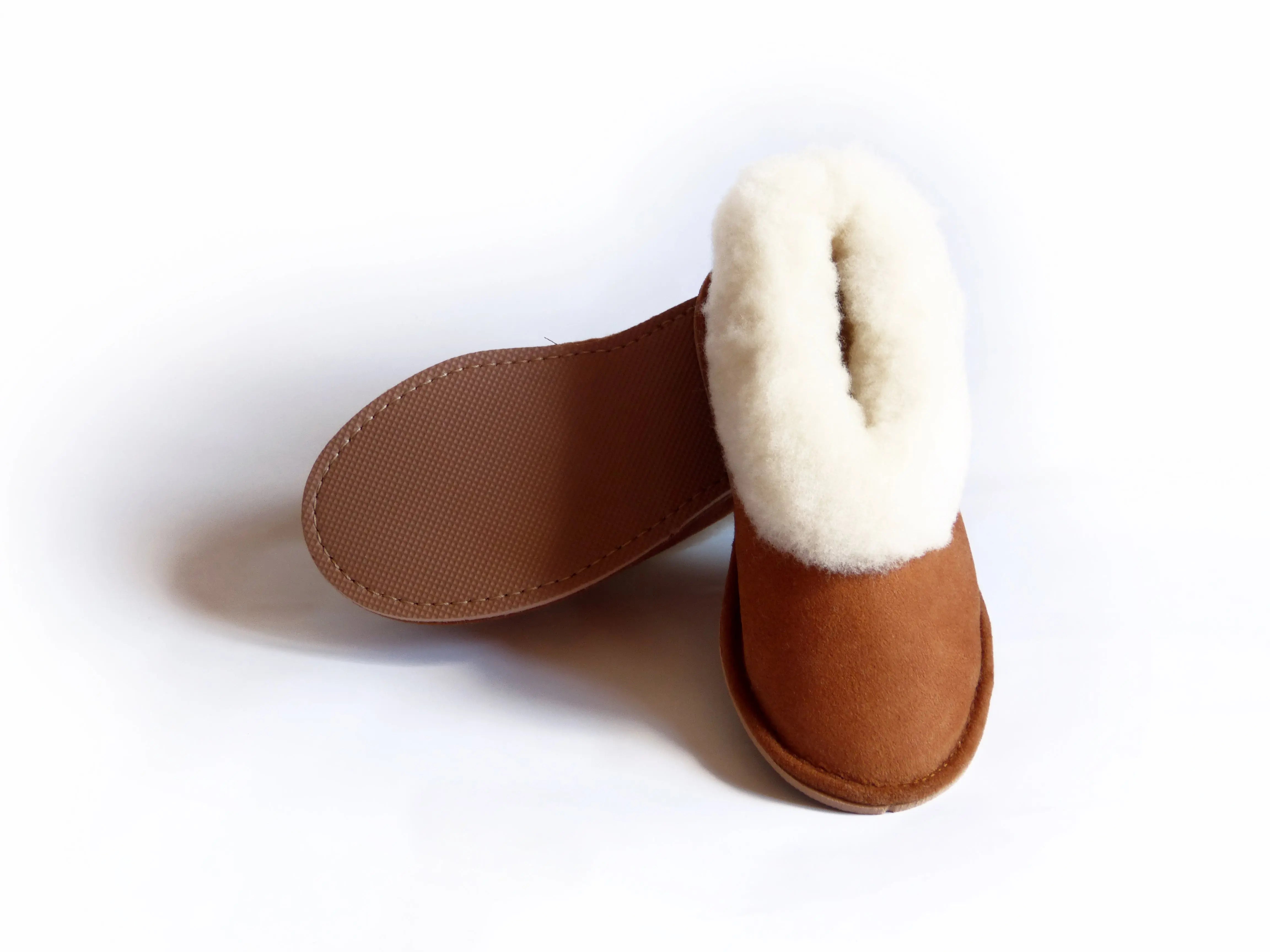 Chaussons enfant camel, en peau de mouton - Dgrandiose