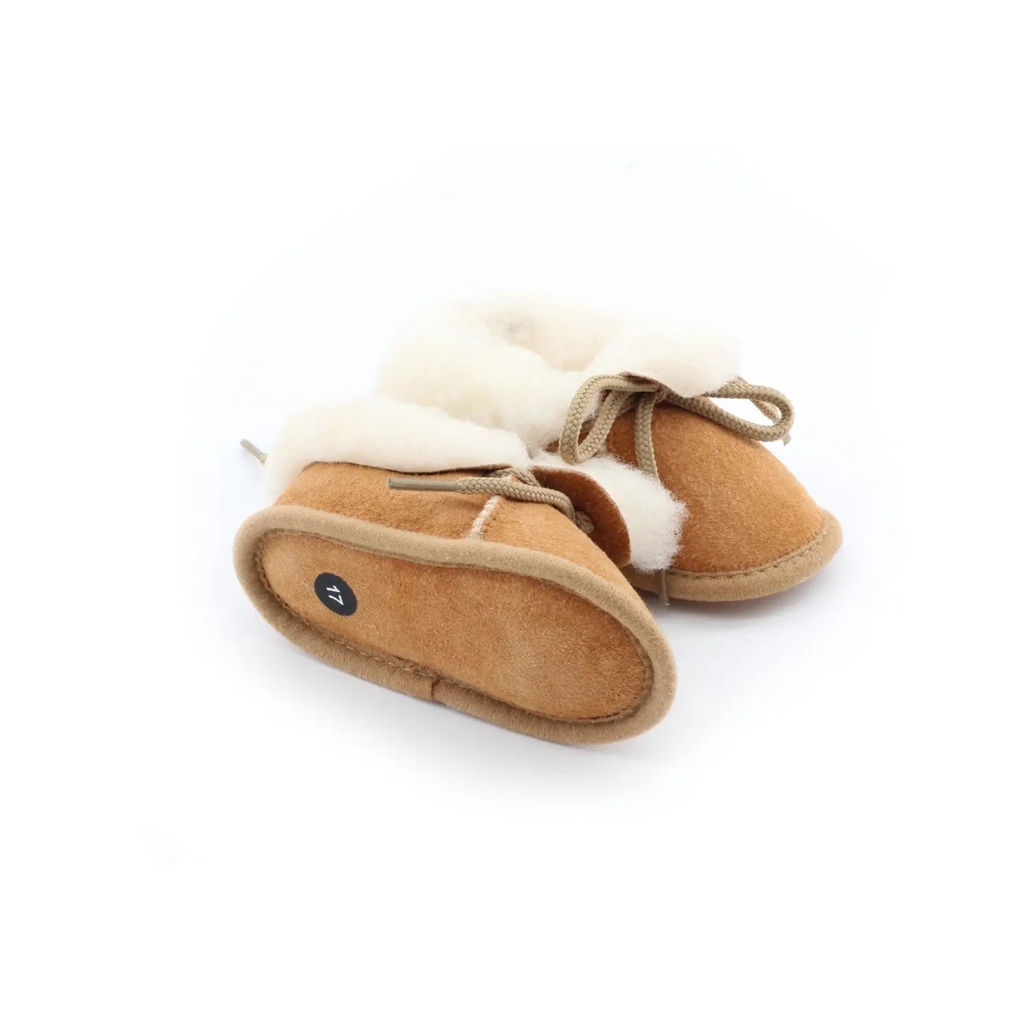 Beige baby slippers with sheepskin filling